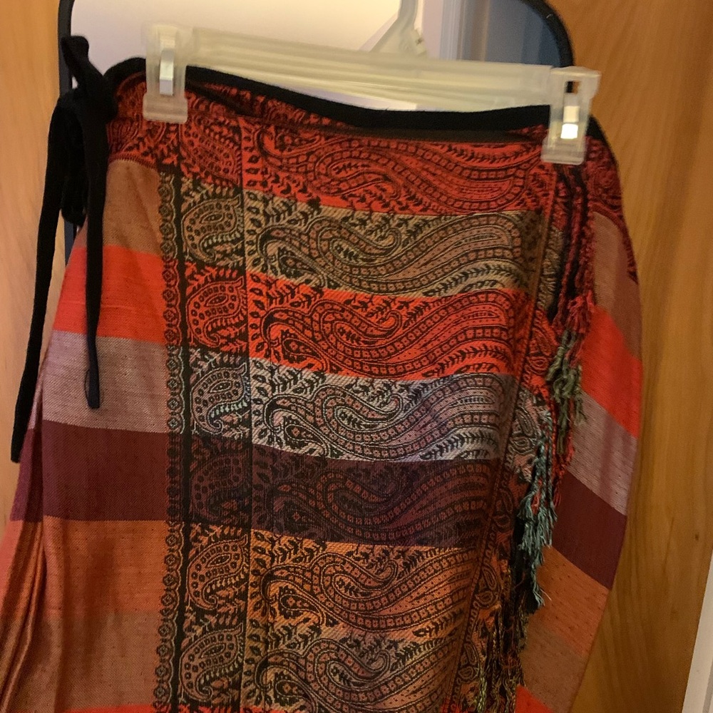 Soft Surrounding Wrap skirt size L